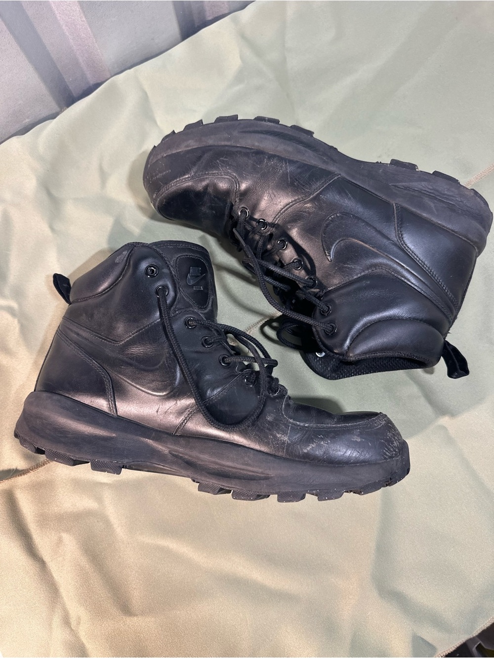 Nike Manoa Leather Black Hiking Boots Men's Size 10.5